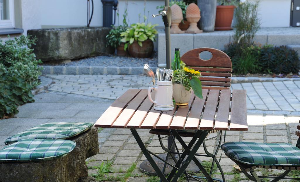 Landgasthof Zum Schwarzen Adler Hotel